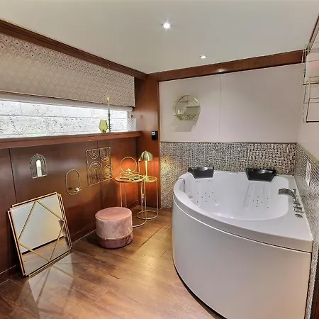 VIP Paris Yacht Hôtel Extérieur photo